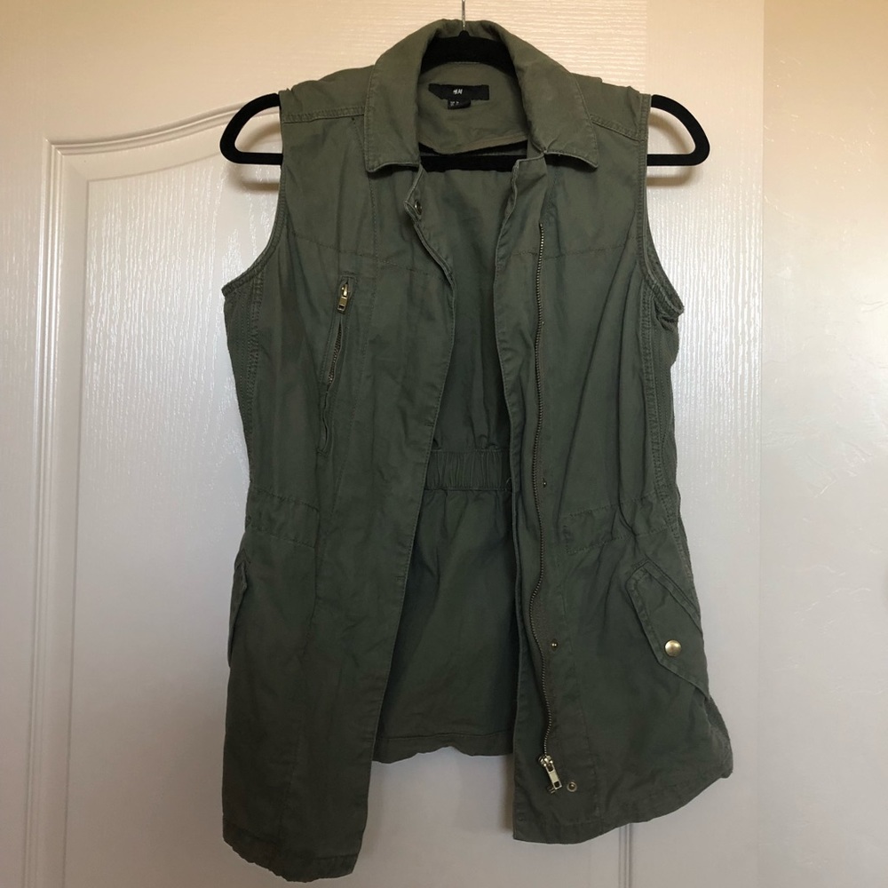 HM utility vest